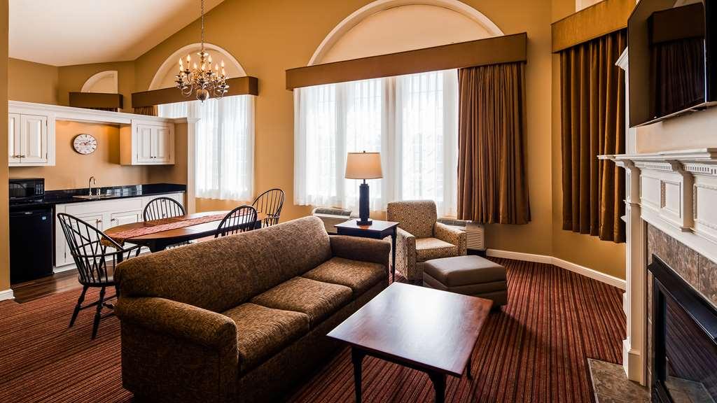 Best Western Plus Dutch Haus Inn And Suites Columbiana Pokój zdjęcie