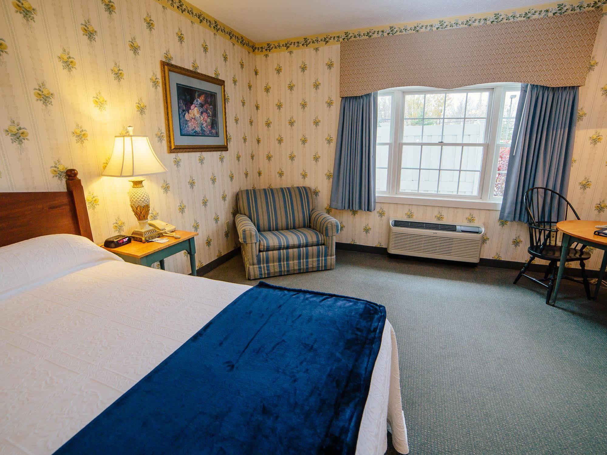Best Western Plus Dutch Haus Inn And Suites Columbiana Zewnętrze zdjęcie